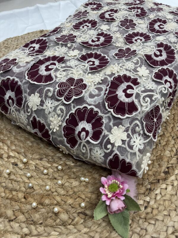 Embroidery cutwork fabric